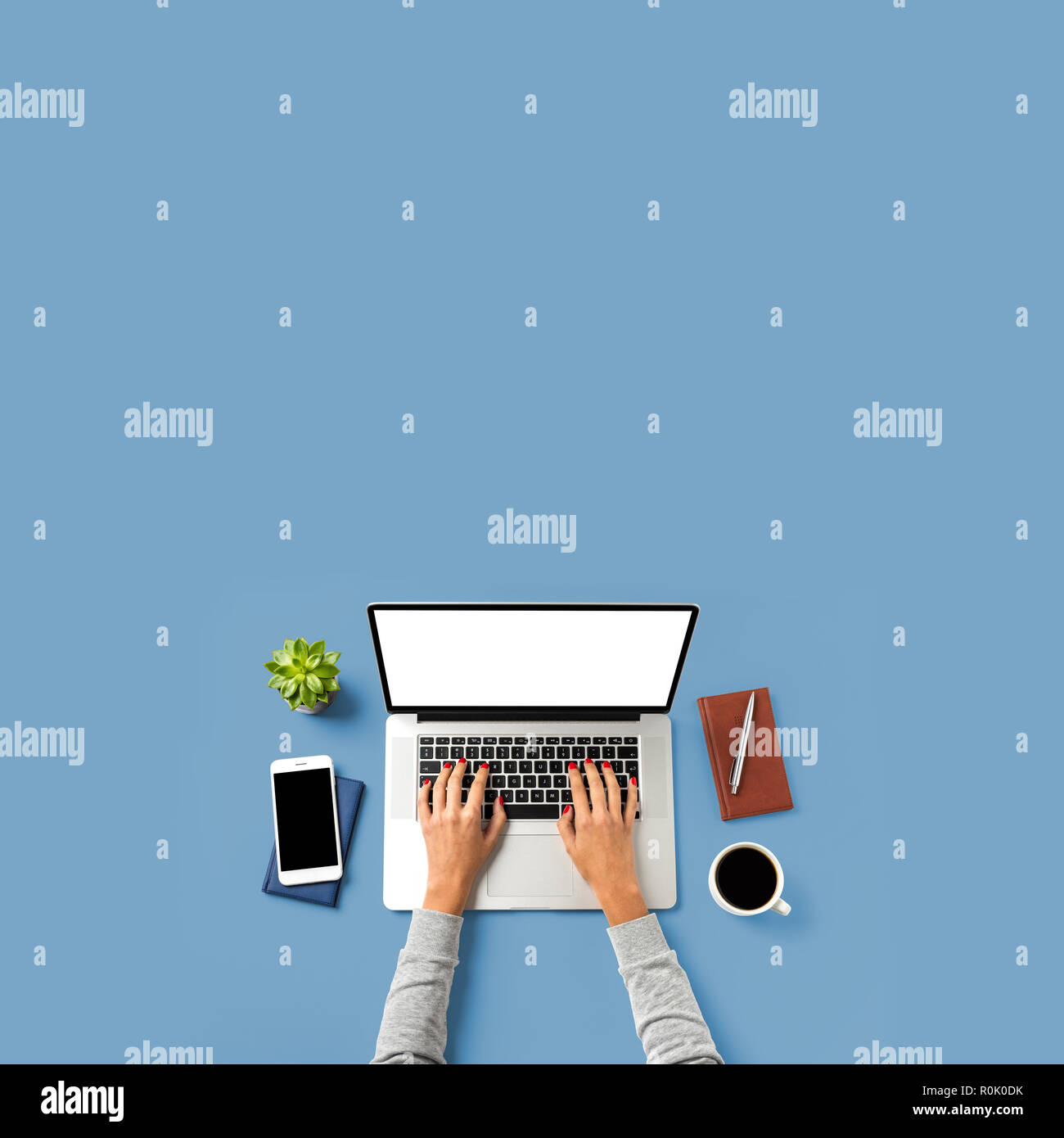 Using laptop desktop hi-res stock photography and images - Alamy