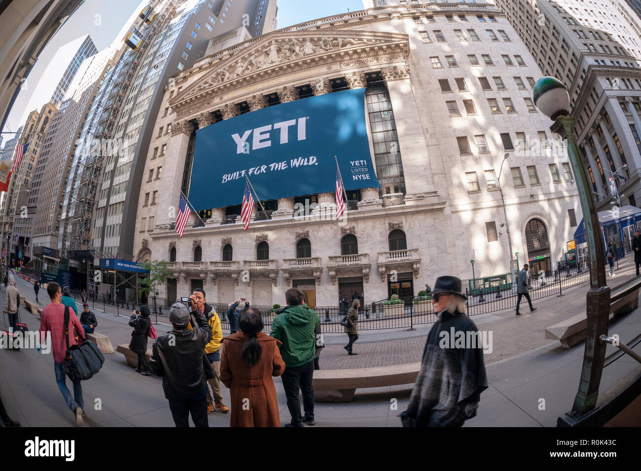 Yeti holdings hires stock photography and images Alamy