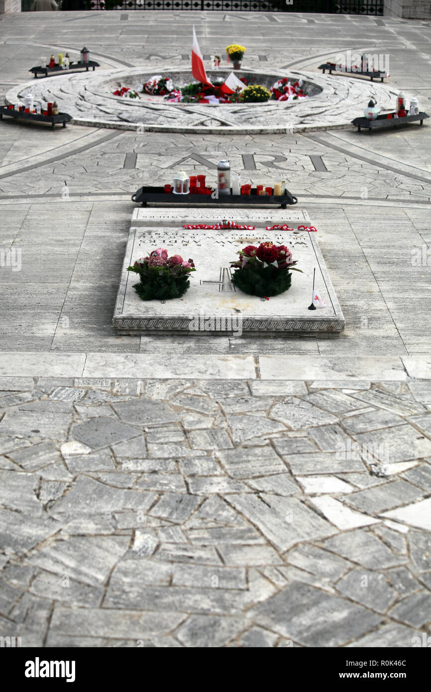Tomb of General Wladislaw Anders at the Polish War Cemetery Monte Cassino, Italy with his fallen troops of the Free Polish Army WW II Stock Photo