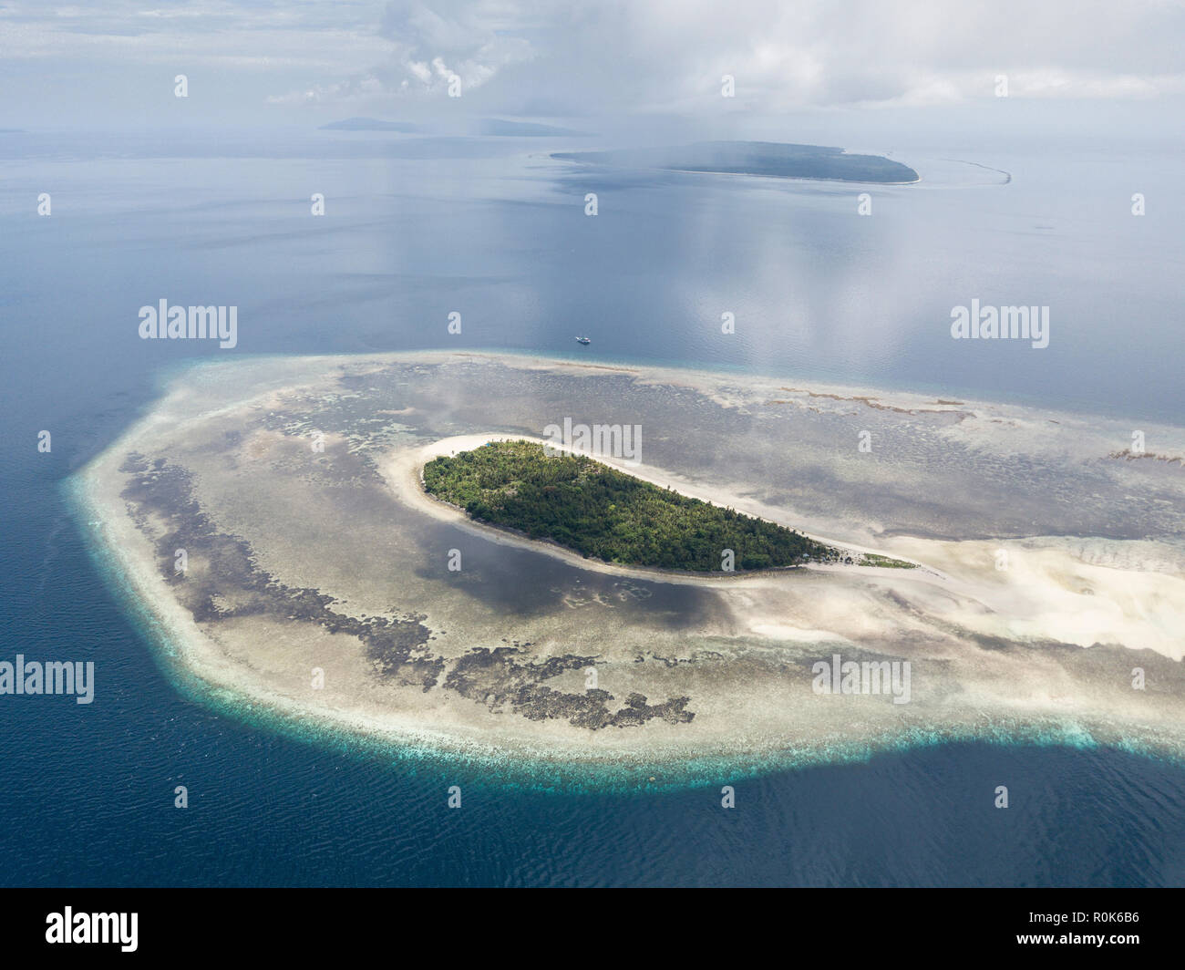 Ceram island hi-res stock photography and images - Alamy