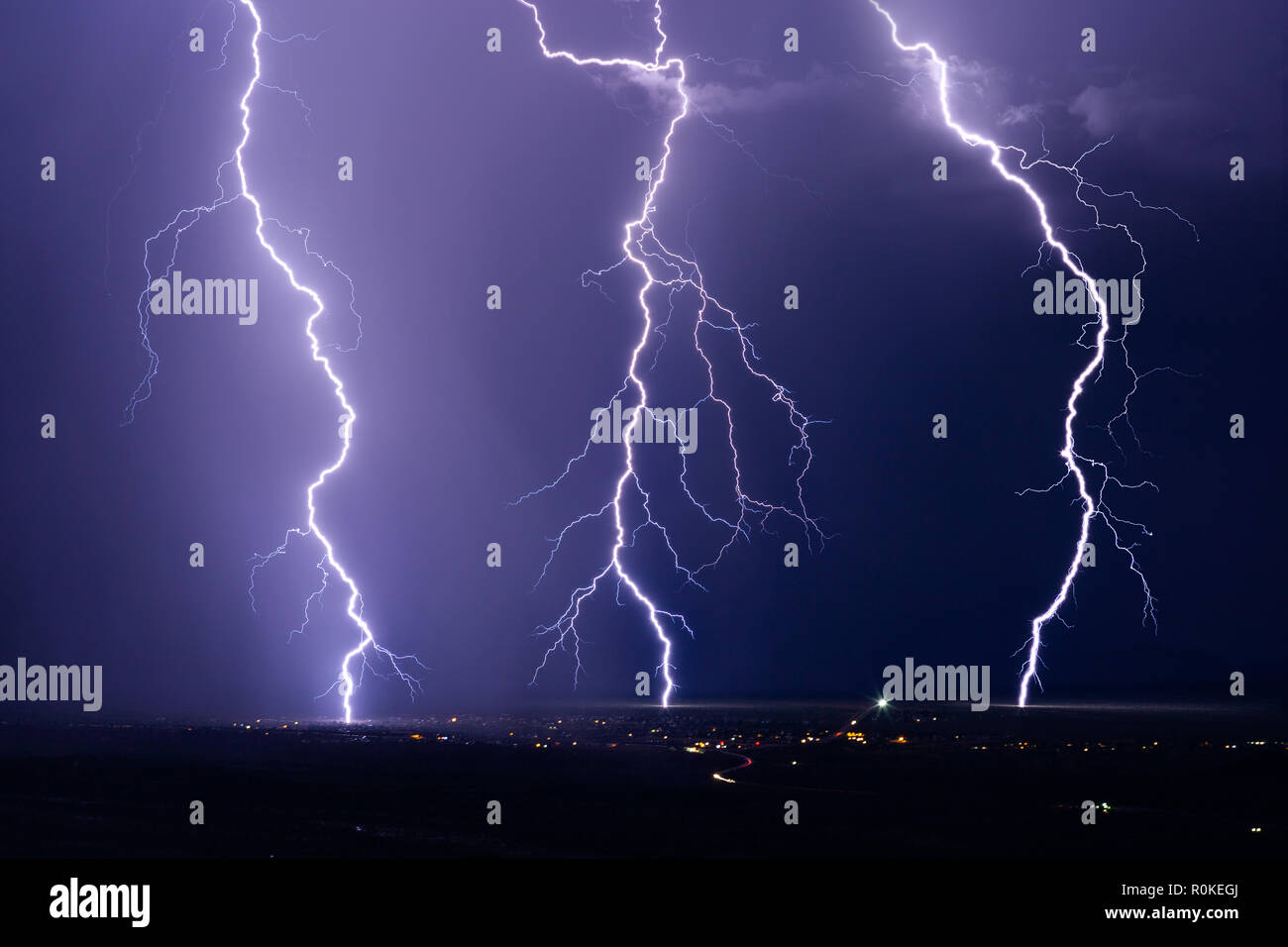 Lightning city bolts hi-res stock photography and images - Alamy