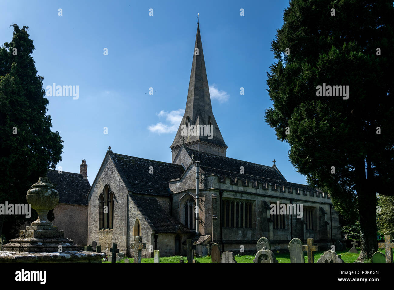 St Peter's Church, Siddington, Gloucestershire Stock Photo - Alamy