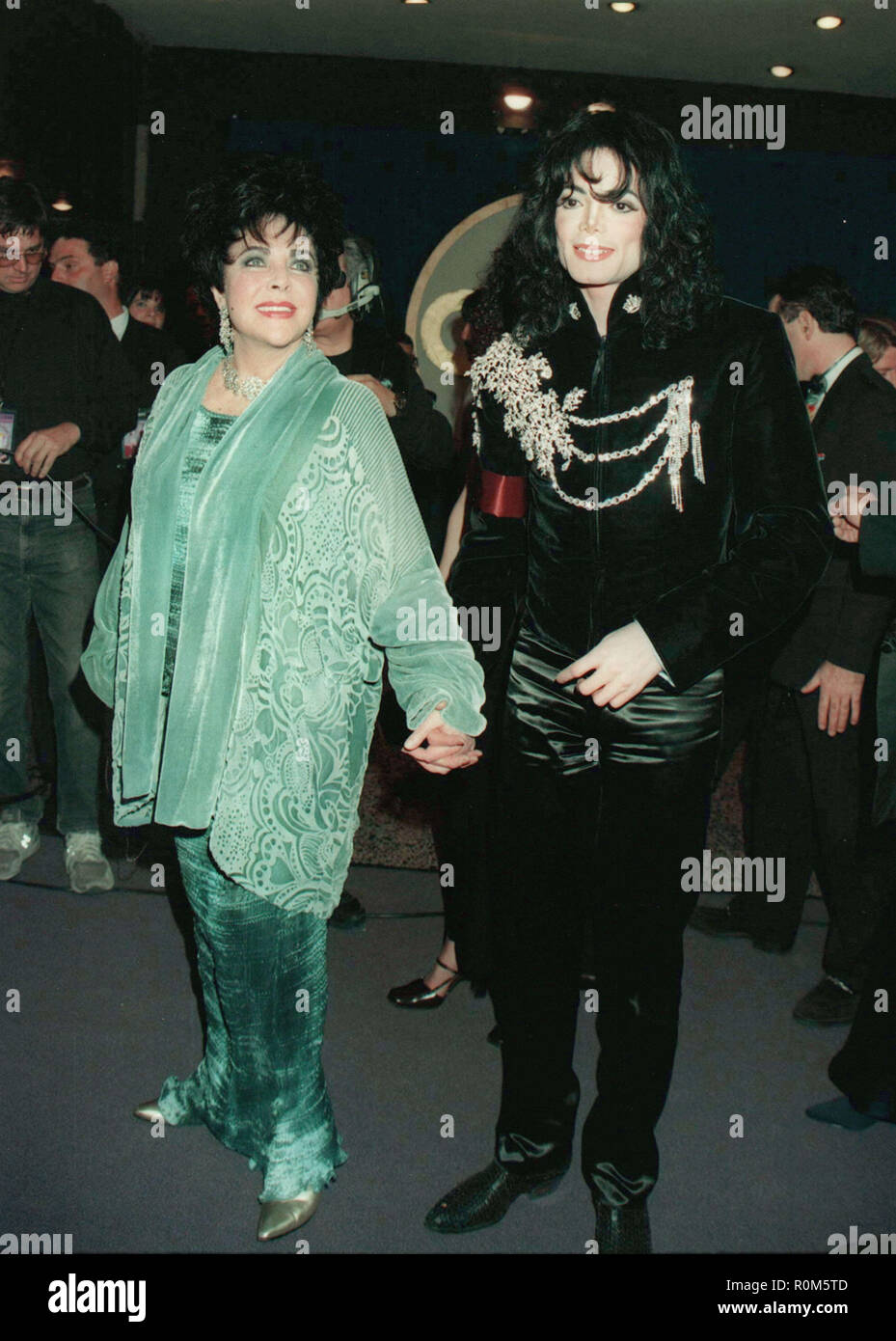 Michael jackson and Elizabeth taylor ÉÉ.. Event in Hollywood Life - California, USA, Film Industry, Celebrities, Photography, Bestof, Arts Culture and Entertainment, Topix Celebrities fashion, Best of, Hollywood Life,  Red Carpet and backstage, movie celebrities, TV celebrities, Music celebrities, Topix, Bestof, Arts Culture and Entertainment, vertical, one person, Photography,   #Celebrity #Hollywood #RedCarpet #Actor #Actress #famousCelebrity #HollywoodEvent #TsuniUSA #CelebrityPhotography, Fashion inquiry tsuni@Gamma-USA.com , Credit Tsuni / USA,   Fashion, From the Year 1993 to 1999, Stock Photo