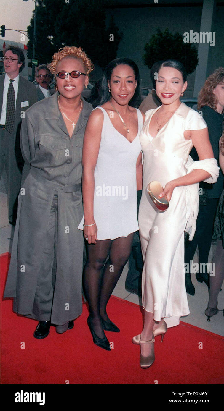 yo-yo-tichina-arnold-tisha-campbell-event-in-hollywood-life-california-usa-film-industry-celebrities-photography-bestof-arts-culture-and-entertainment-topix-celebrities-fashion-best-of-hollywood-life-red-carpet-and-backstage-movie-celebrities-tv-celebrities-music-celebrities-topix-bestof-arts-culture-and-entertainment-vertical-one-person-photography-celebrity-hollywood-redcarpet-actor-actress-famouscelebrity-hollywoodevent-tsuniusa-celebrityphotography-fashion-inquiry-tsuni@gamma-usacom-credit-tsuni-usa-fashion-from-the-year-1993-to-1999-R0M601.jpg
