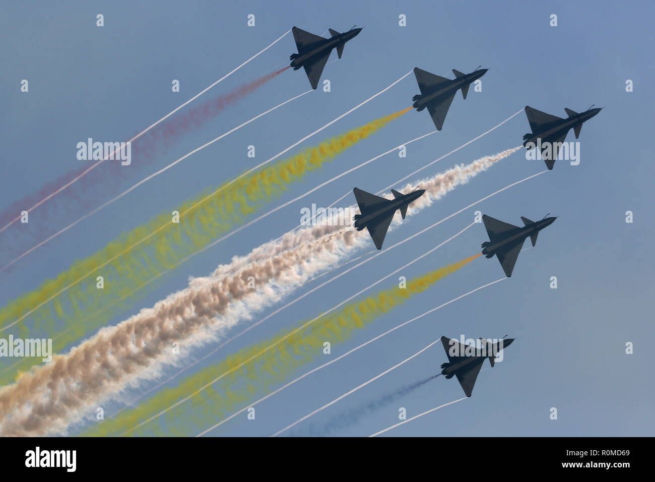 Zhuhai China 06th Nov 18 Zhuhai China November 6 18 The August 1st Aerobatic Team Piloting Chengdu J 10 Fighter Aircraft Perform A Demonstration Flight At The 18 China International Aviation Zhuhai China 06th Nov 18 Zhuhai China November 6 18 The August 1st Aerobatic Team Piloting Chengdu J 10 Fighter Aircraft Perform A Demonstration Flight At The 18 China International Aviation
