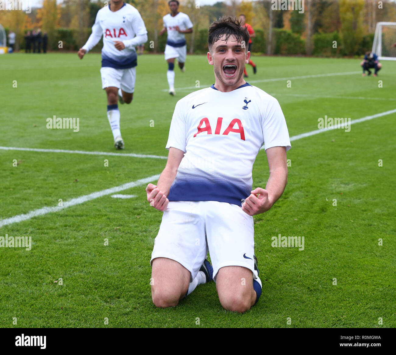 Enfield, UK. 06 November, 2018 Troy Parrott of Tottenham Hotspur  celebrates his goal during UEFA Youth League match between Tottenham Hotspur and PSV Eindhoven at Hotspur Way, Enfield.   FA Premier League and Football League images are subject to DataCo Licence EDITORIAL USE ONLY No use with unauthorised audio, video, data, fixture lists (outside the EU), club/league logos or 'live' services. Online in-match use limited to 45 images (+15 in extra time). No use to emulate moving images. No use in betting, games or single club/league/player publications/services. Credit: Action Foto Sport/Alamy Stock Photo