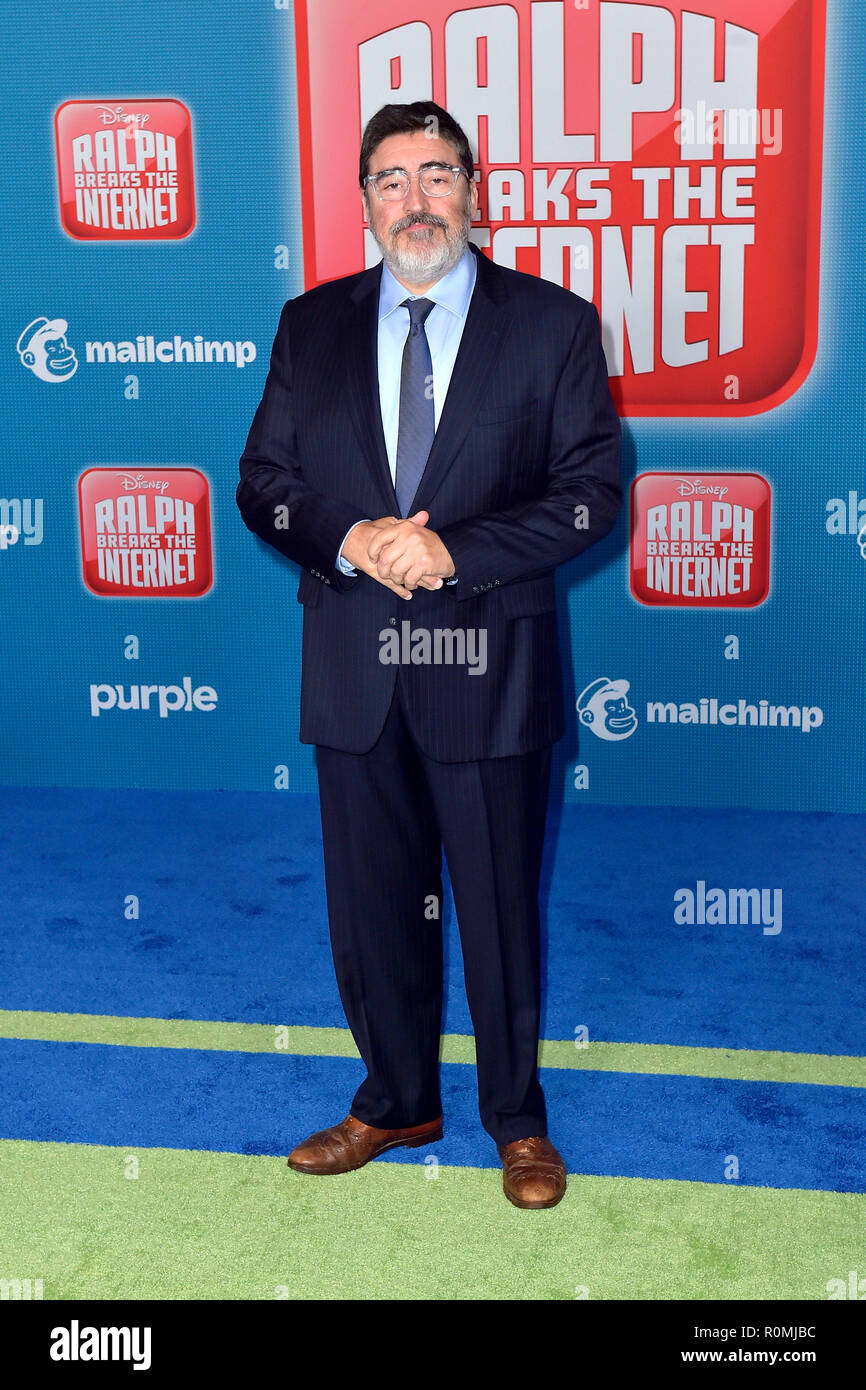 Los Angeles, USA. 5th November, 2018. Alfred Molina attending the 'Ralph Breaks the Internet' world premiere at El Capitan Theatre on November 5, 2018 in Los Angeles, California. Credit: Geisler-Fotopress GmbH/Alamy Live News Stock Photo