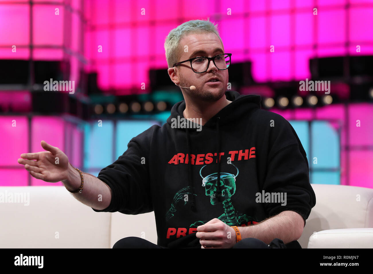 Lisbon, Portugal. 6th Nov, 2018. Whistleblower Christopher Wylie speaks during the Web Summit 2018 in Lisbon, Portugal on November 6, 2018. Credit: Pedro Fiuza/ZUMA Wire/Alamy Live News Stock Photo