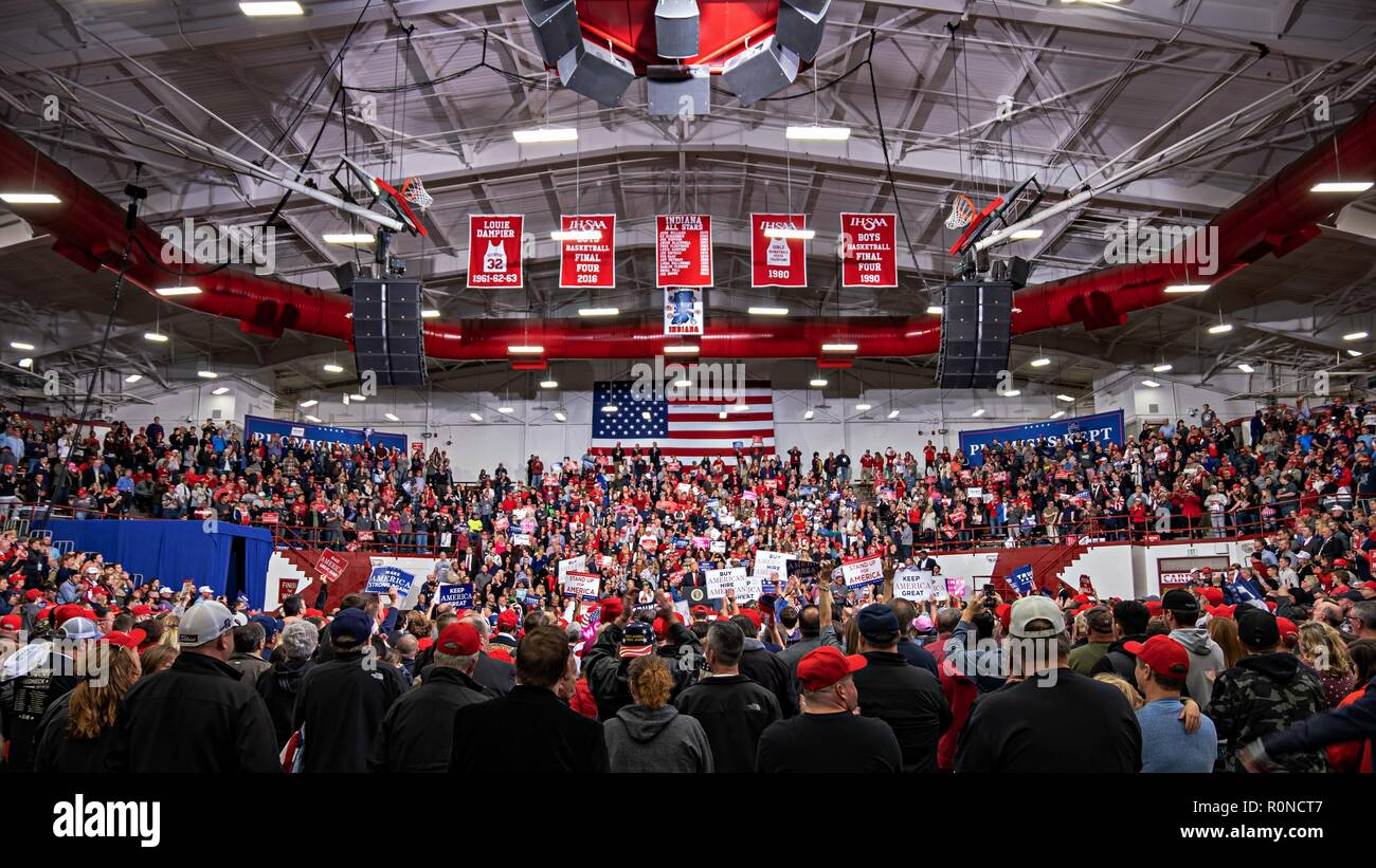 U.S President Donald Trump, addresses a rally of supporters on the eve of mid-term elections at Southport High School November 2, 2018 in Southport, Indiana. Stock Photo