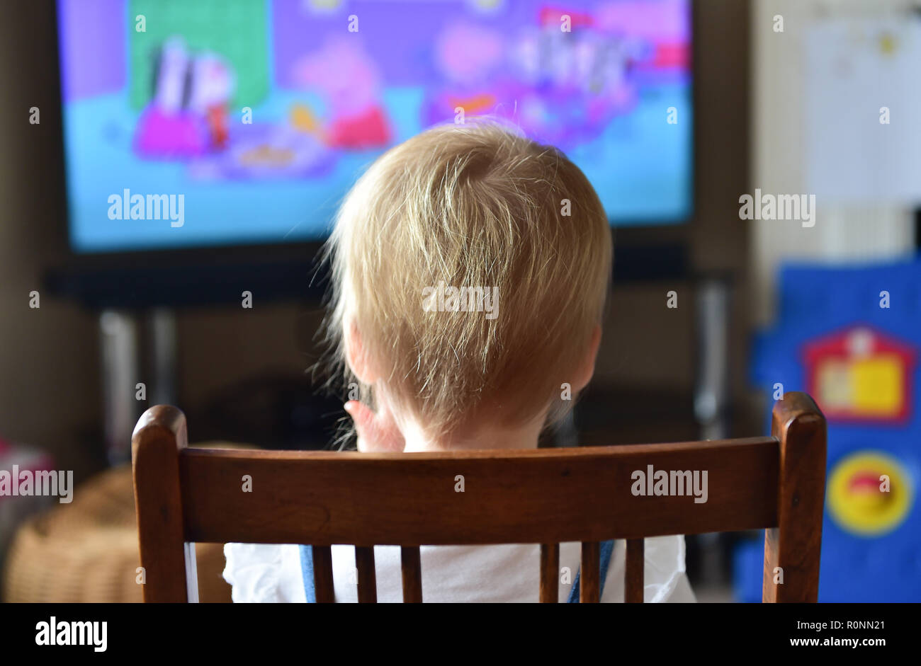 2 month old baby watching cartoons
