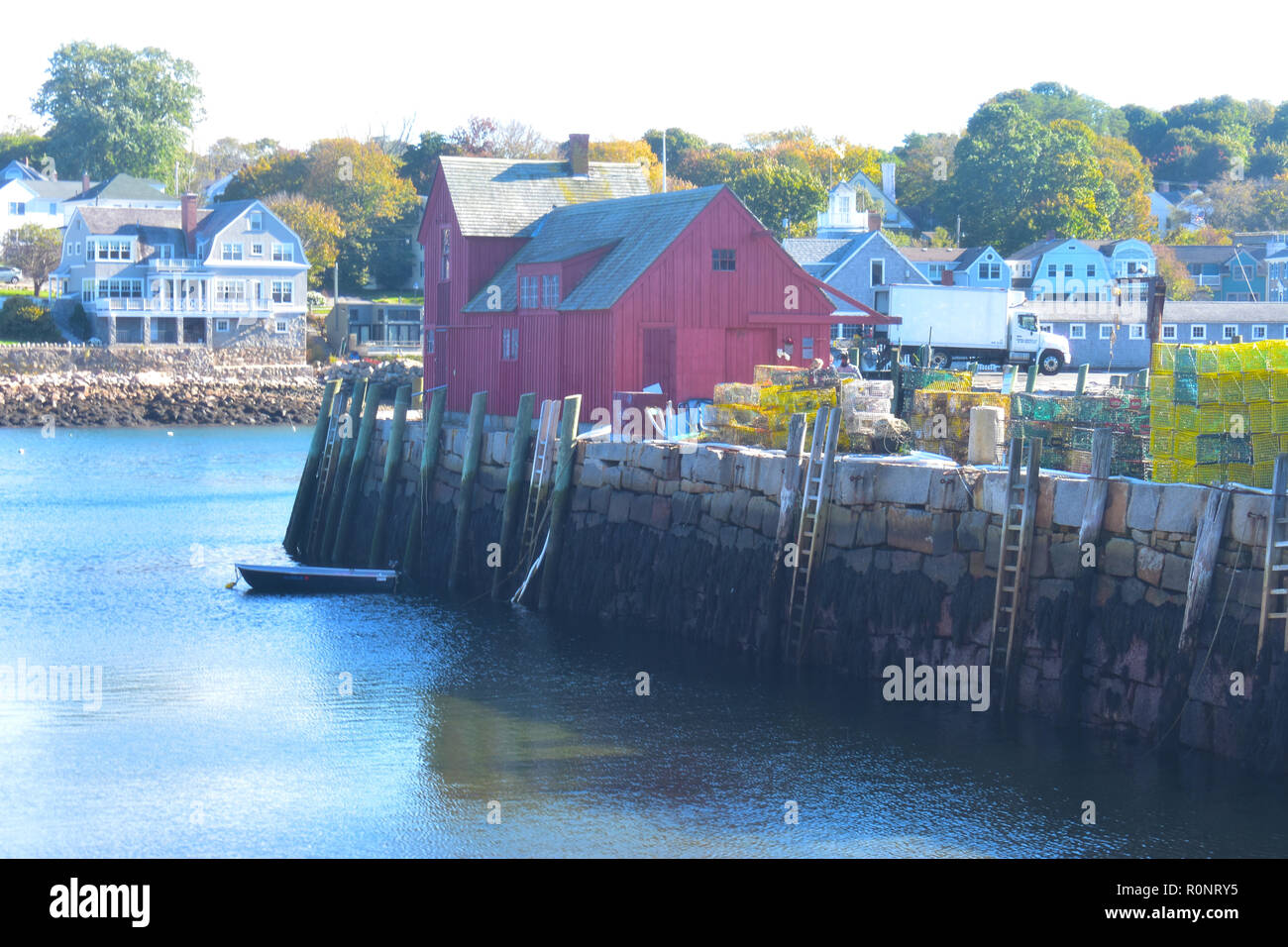 Motif No 1, the red fishing shack in Rockport, Massachusetts, USA, is said to be the most painted (by artists) fishing shack in America (1 0f 7) Stock Photo