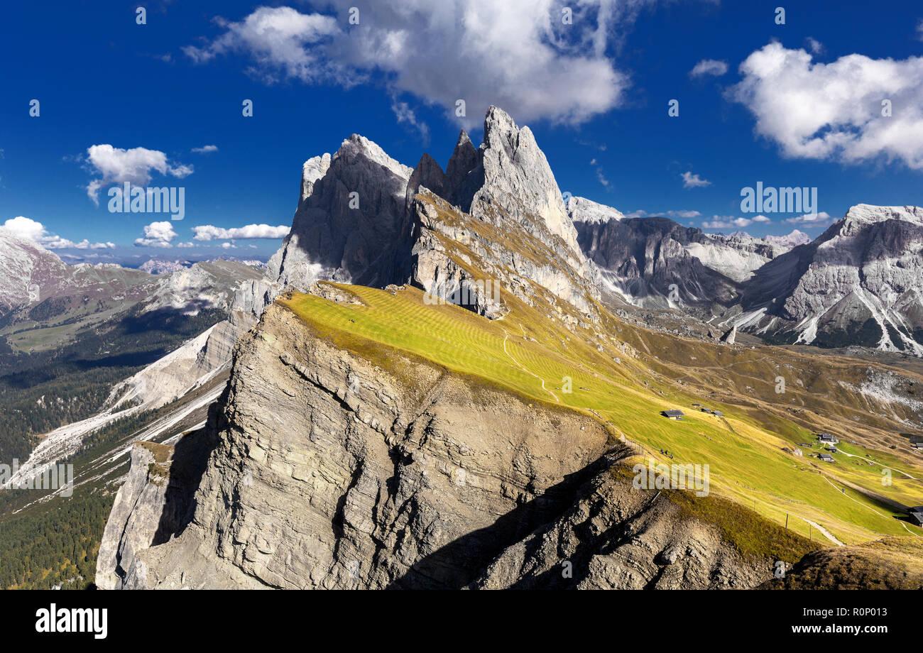 Gruppo delle Odle, view from Seceda. Puez Odle massif in Dolomites mountains, Italy, South Tyrol Alps, Alto Adige, Val Gardena, Geislergruppe Stock Photo