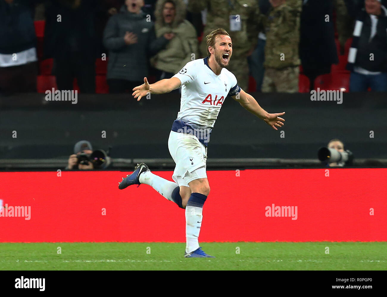 London, England, 06th November 2018.  Tottenham Hotspur's Harry Kane celebrates his goal during Champion League Group B between Tottenham Hotspur and PSV Eindhoven at Wembley stadium , London, England on 06 Nov 2018. Credit Action Foto Sport  FA Premier League and Football League images are subject to DataCo Licence. Editorial use ONLY. No print sales. No personal use sales. NO UNPAID USE Credit: Action Foto Sport/Alamy Live News Stock Photo