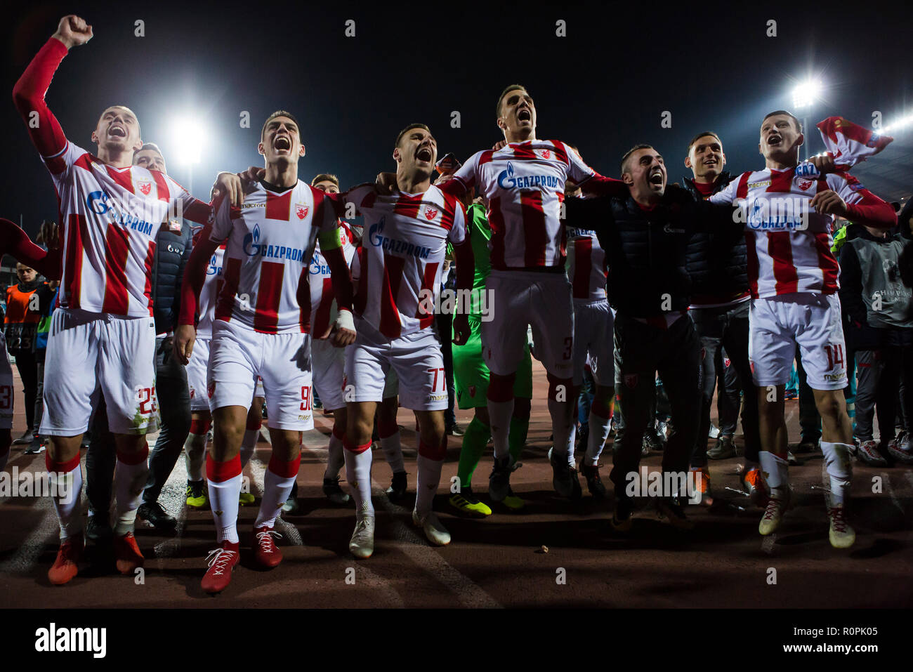 Red Star Belgrade Rajko Mitić Stadium FK Radnički Niš FK Javor Ivanjica  UEFA Europa League, cosmonaut, triangle, logo, football Player png