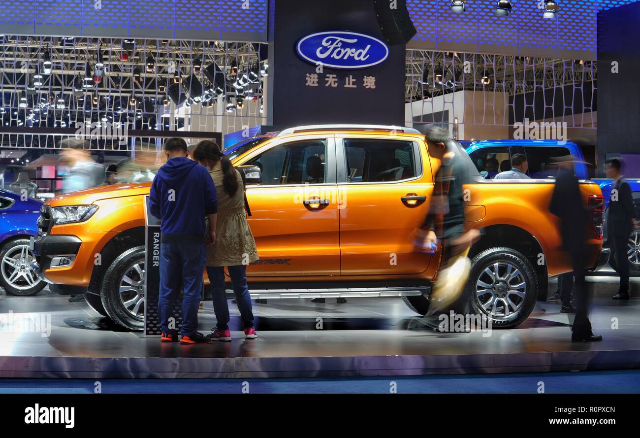 Shanghai, China. 7th Nov, 2018. Visitors view the Ranger Wildtrak of ...