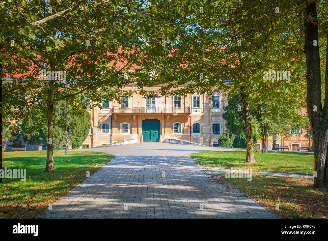 17th century mansion house hi-res stock photography and images - Alamy