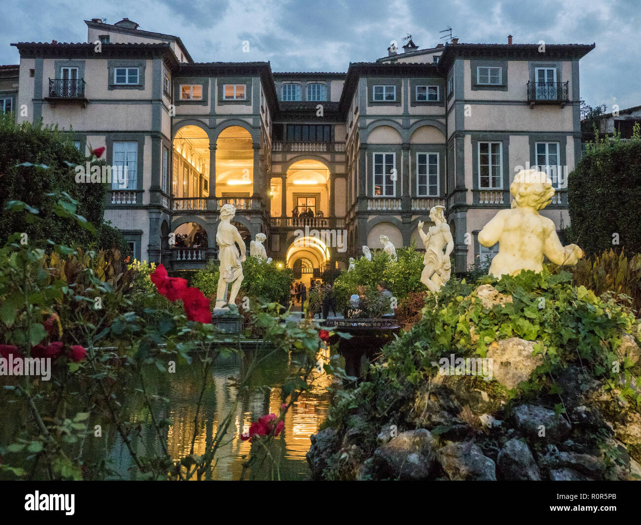 Garden of Palazzo Pfanner in the walled city of Lucca, Tuscany, Italy Stock  Photo - Alamy