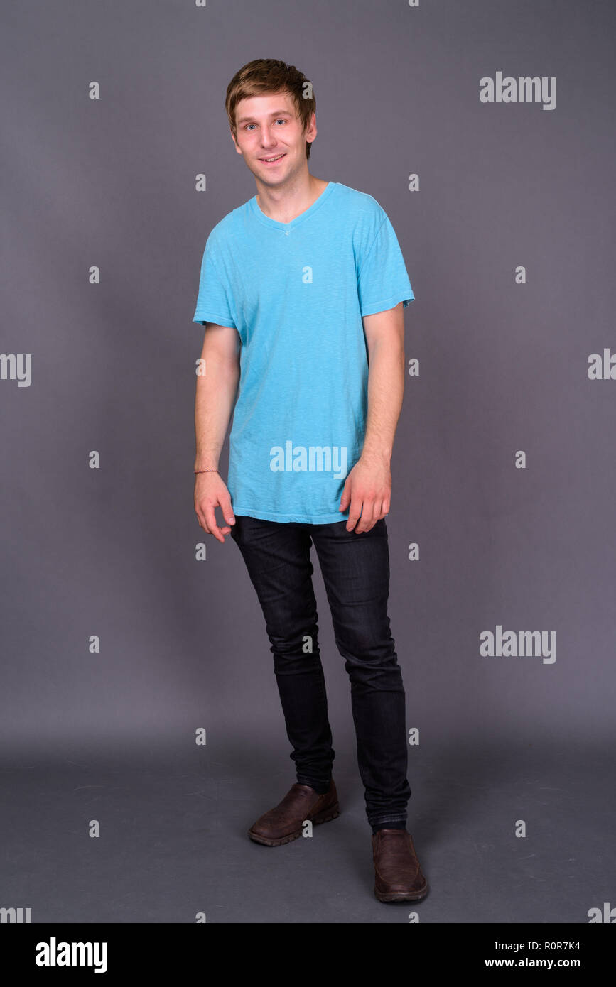 Portrait smiling young man hi-res stock photography and images - Alamy