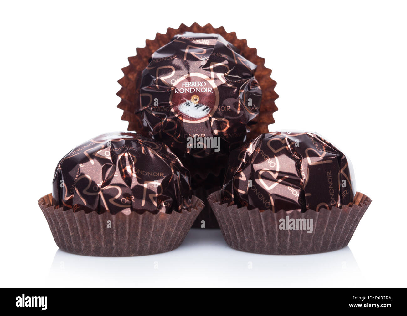 FERRERO RONDNOIR premium dark chocolate Stock Photo - Alamy