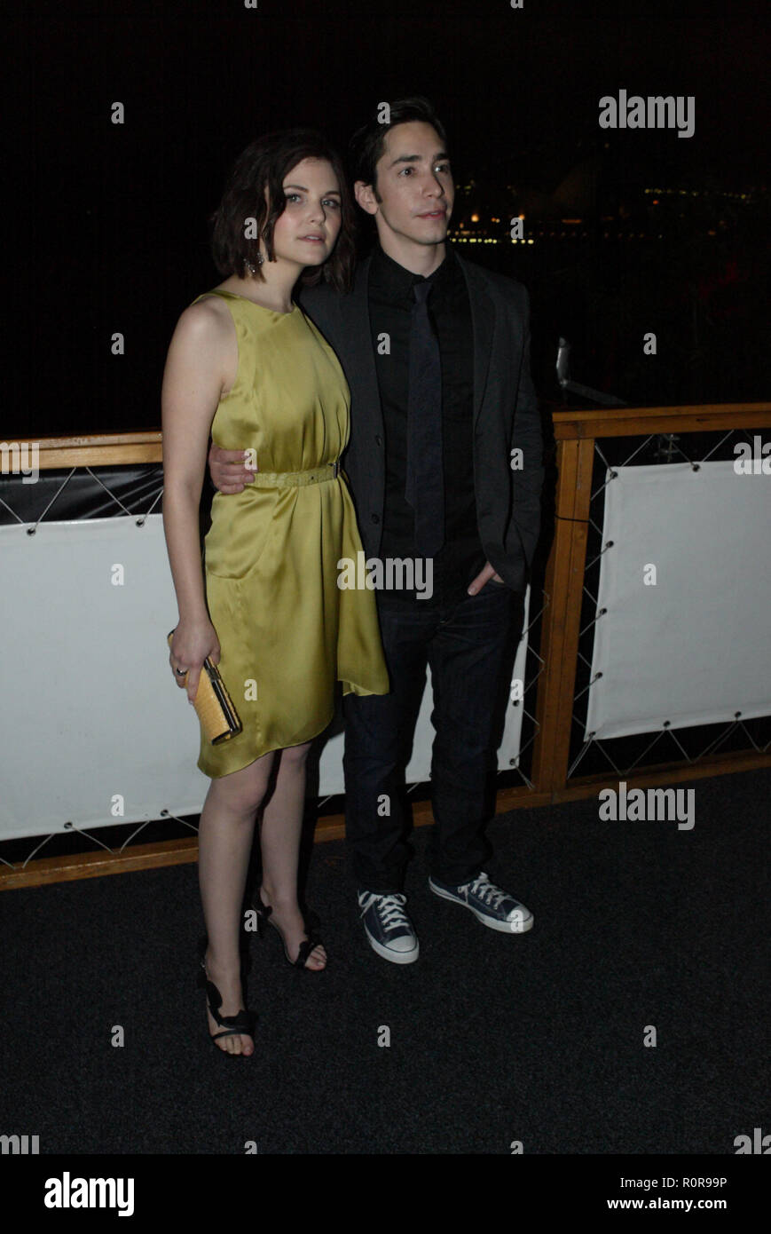 Ginnifer goodwin not that justin hires stock photography and images