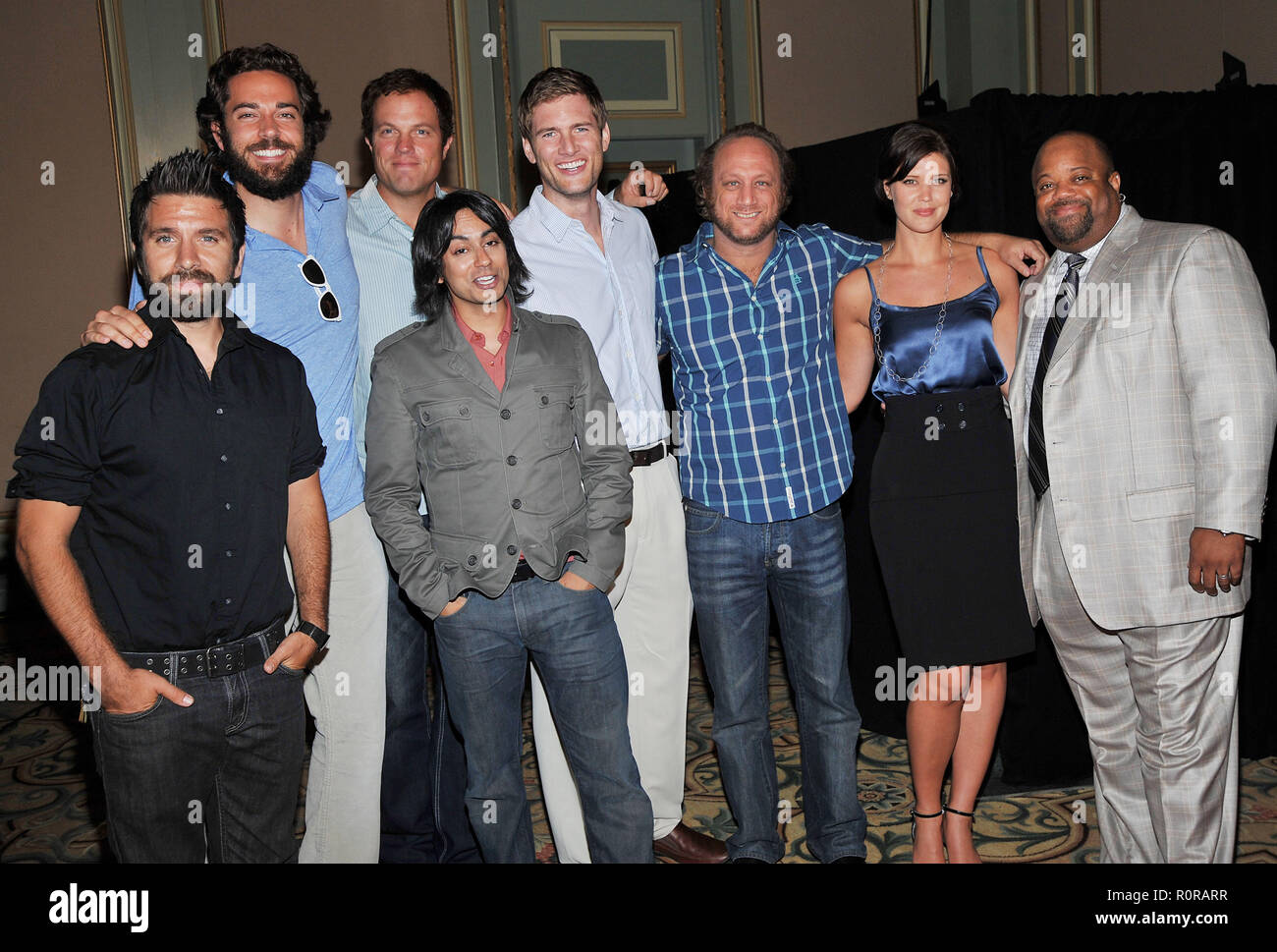 The cast of " Chuck " - NBC - tca - Summer Press Tour at the LANGHAM  HUNTINGTON HOTEL & SPA in Pasadena - Chuck-cast 140.jpgChuck Stock Photo -  Alamy