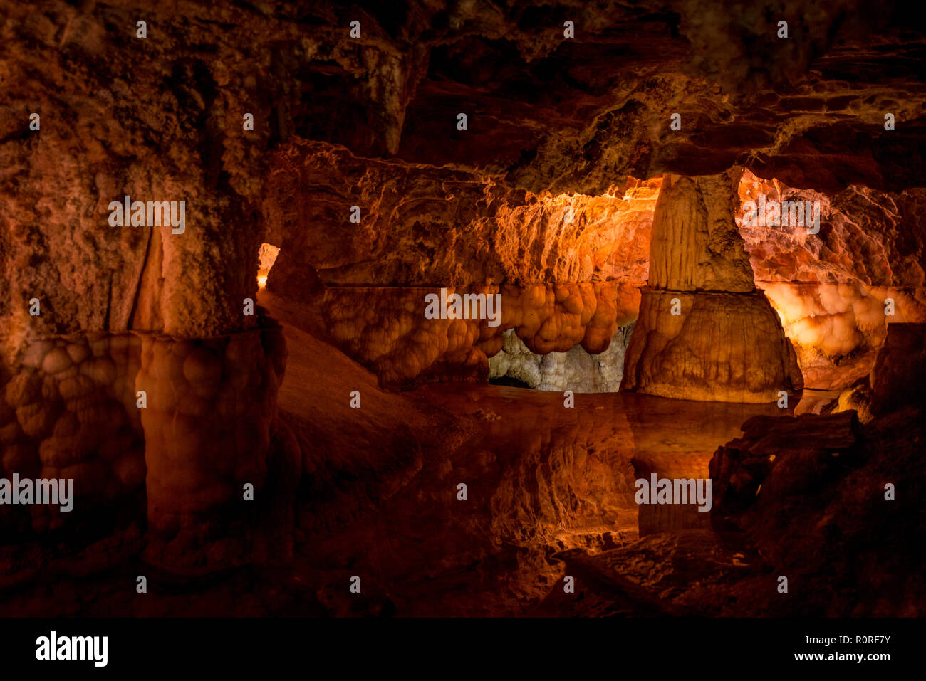 Gruta de las Maravillas, stalactites and stalagmites in a stalactite cave, Aracena, Huelva, Andalusia, Spain Stock Photo
