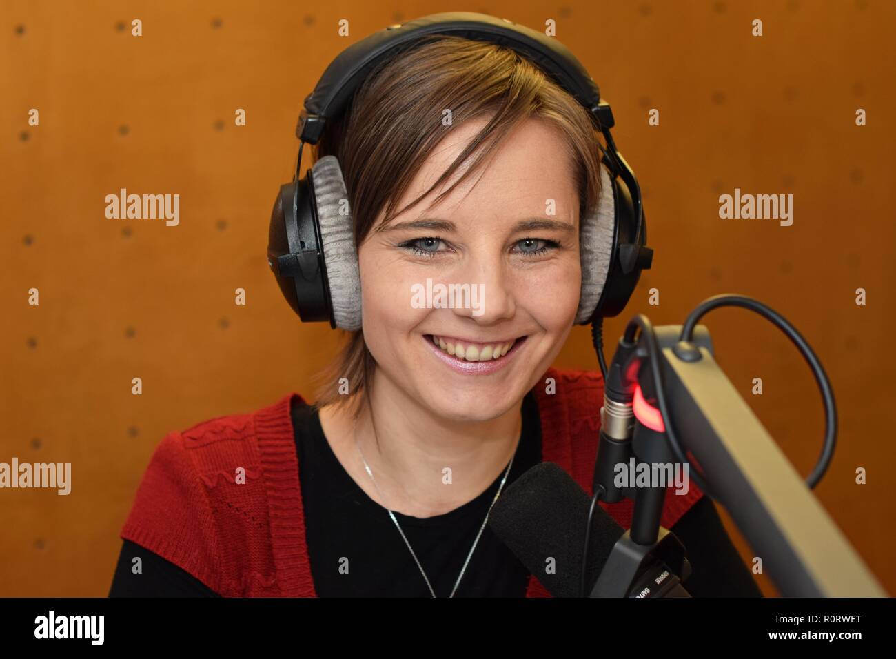 Talk radio presenter hires stock photography and images Alamy