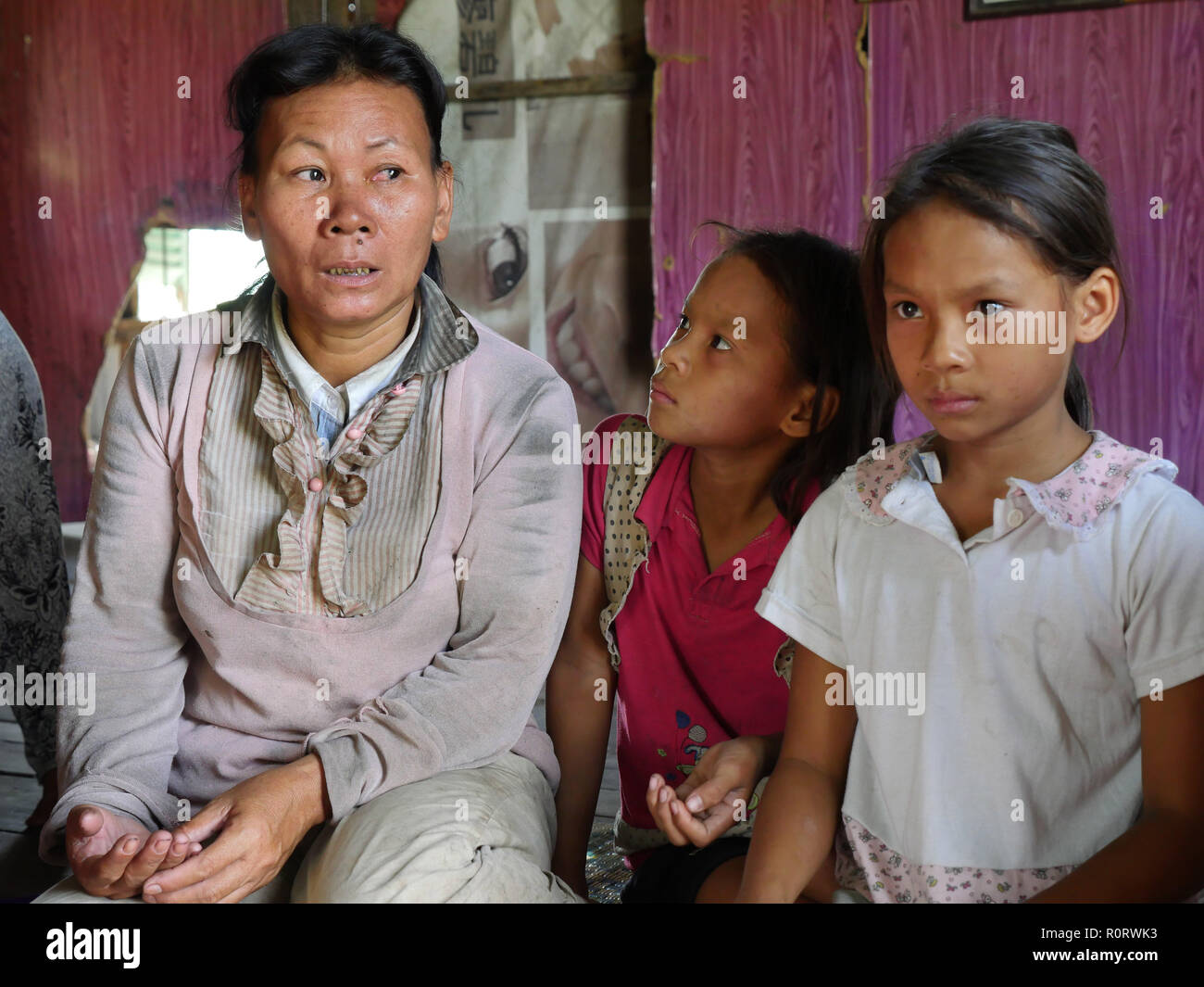 Cambodia phnom penh slum area hi-res stock photography and images - Alamy