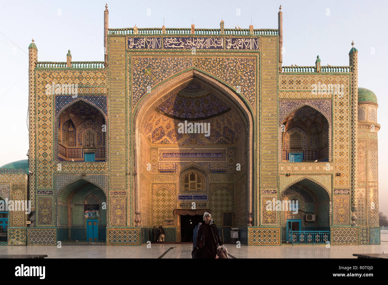 Architecture Of The Shrine Of Hazrat Ali, also called the Blue Mosque, Mazar-e Sharif, Afghanistan Stock Photo