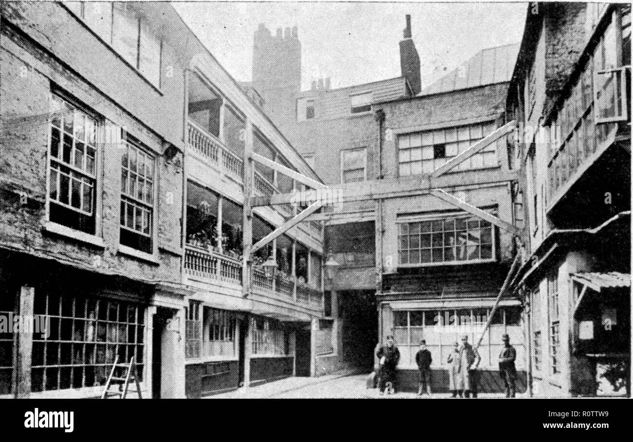 George Inn, Southwark in 1889 Stock Photo