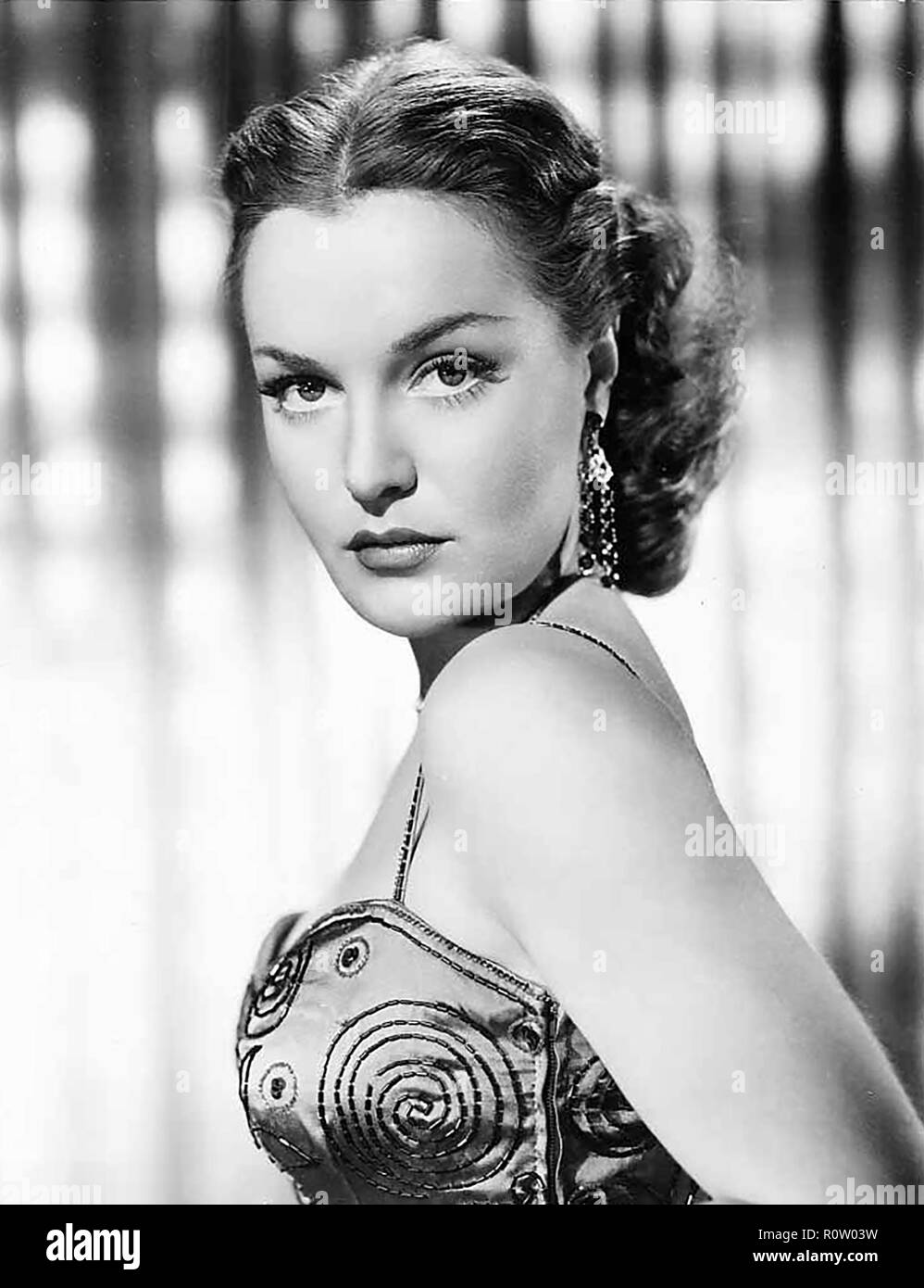 DOROTHY HART (1922-2004) American film actress in 1951 Stock Photo