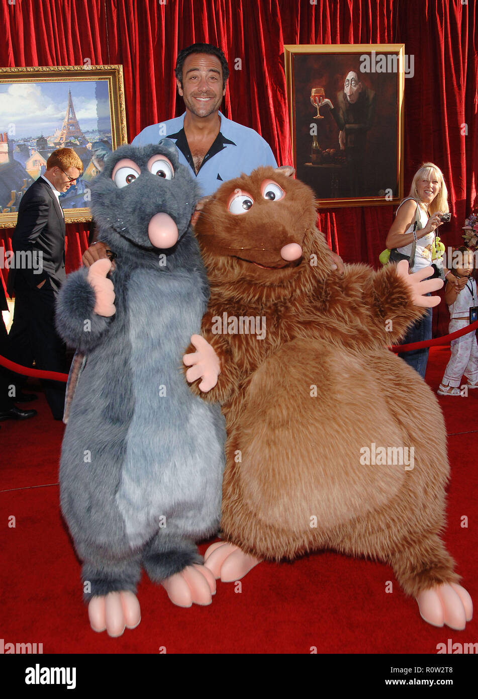 Brad Garrett arriving at the RATATOUILLE Premiere at the Kodak Theatre in Los Angeles. full