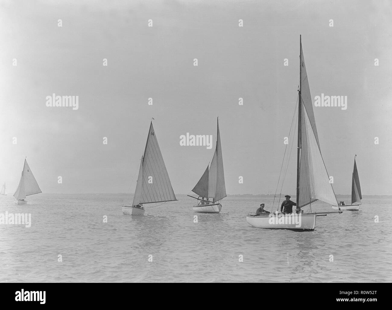 Gunter rig sailing hires stock photography and images Alamy