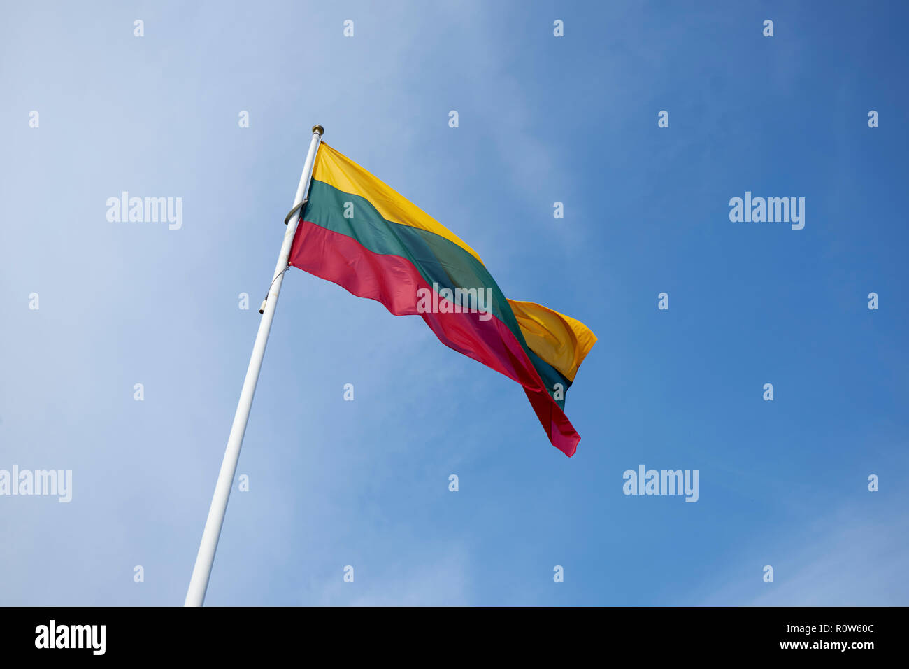 The last flying flag film still hi-res stock photography and images - Alamy