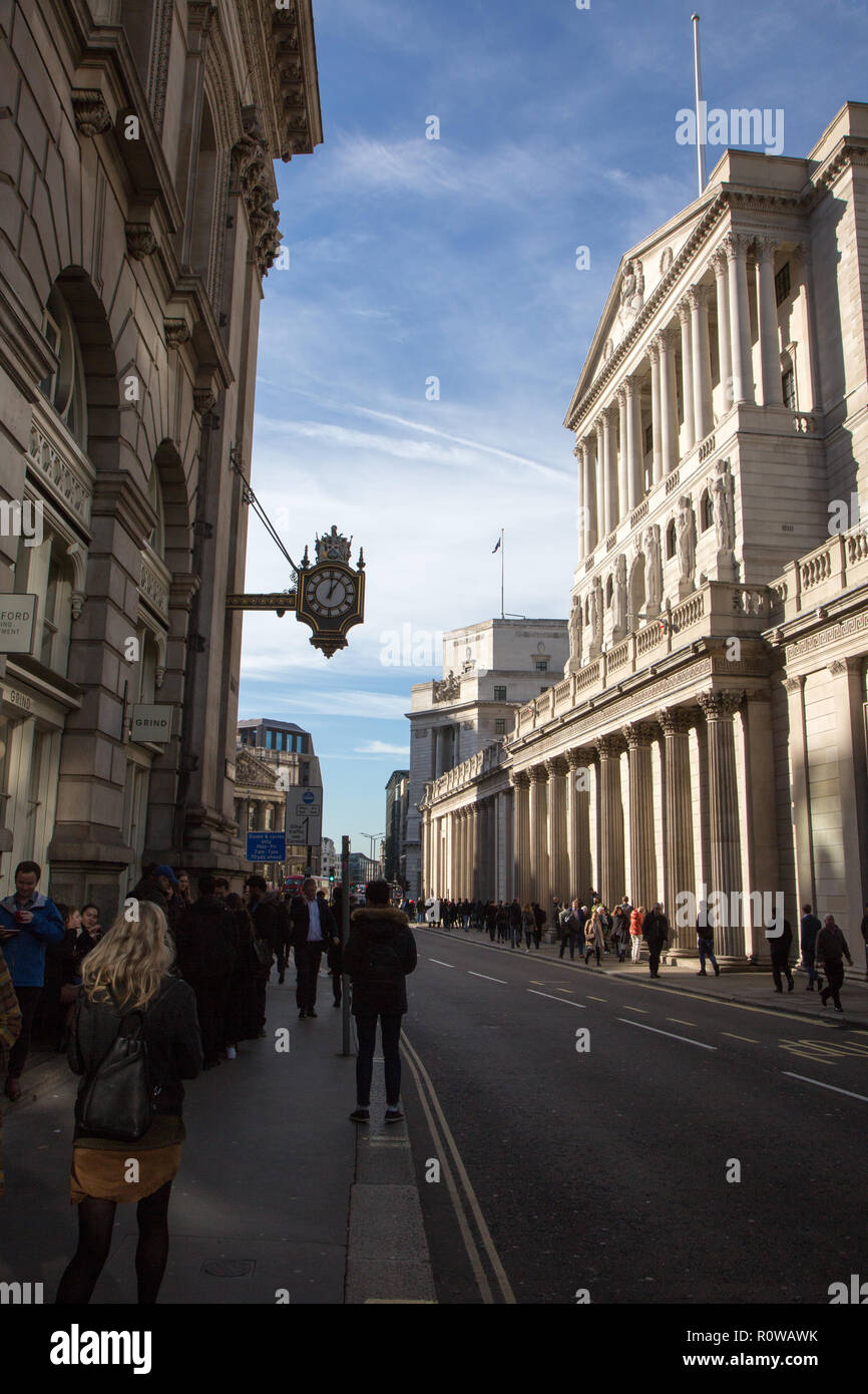 The Bank of England exterior building, Threadneedle Street, London ...