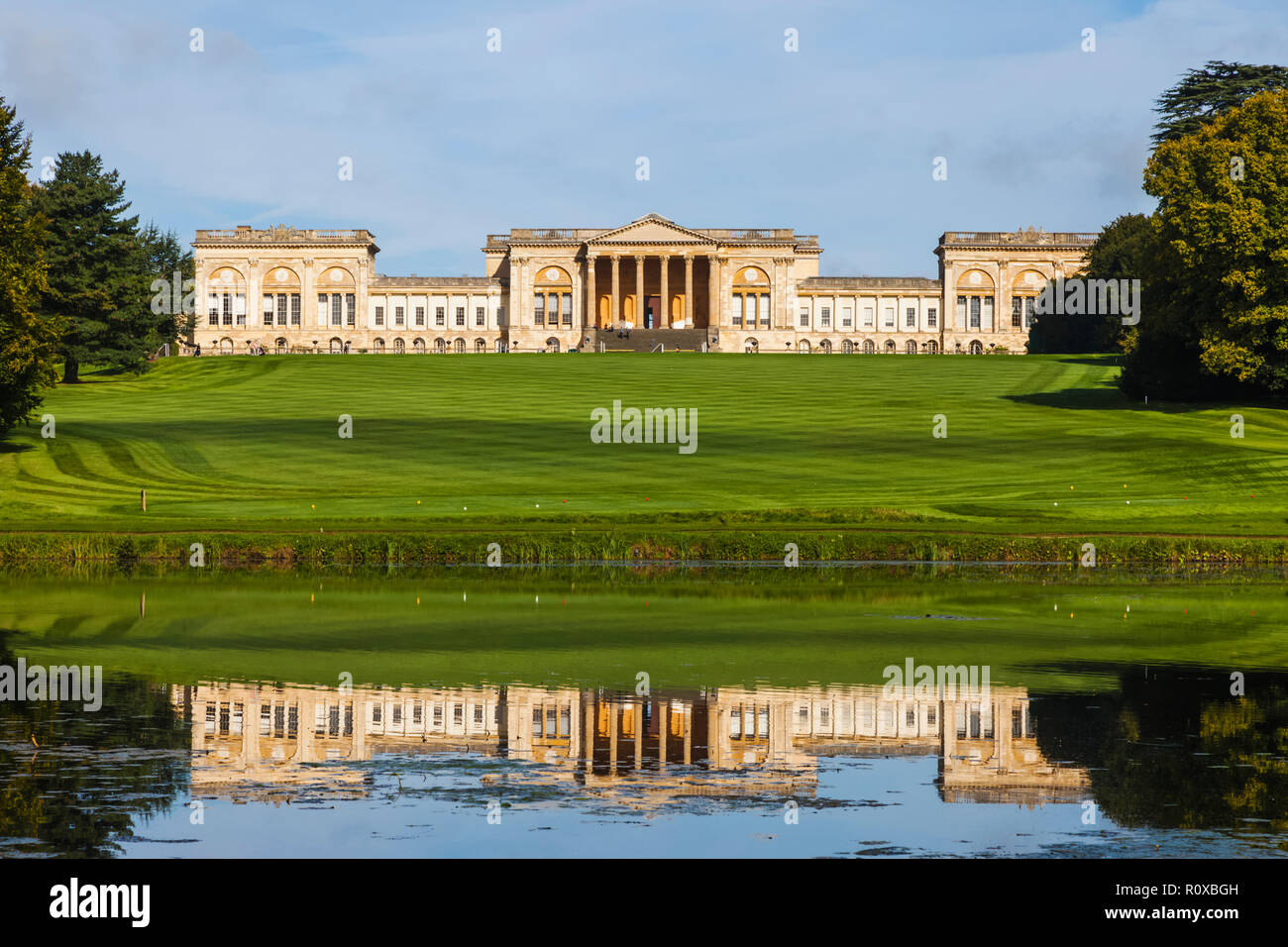 stowe-house-england-buckinghamshire-hi-res-stock-photography-and-images