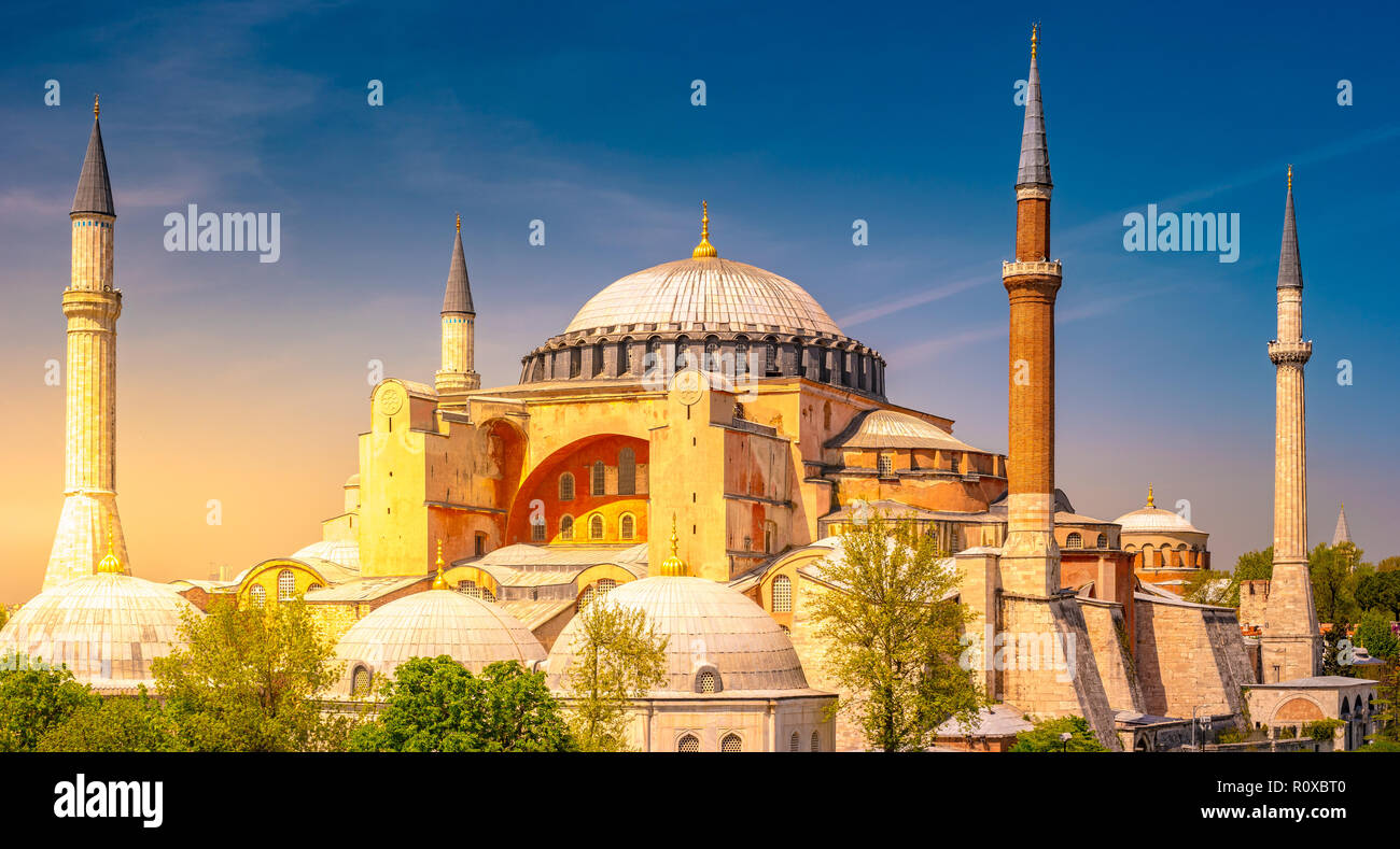 Hagia sophia exterior aerial hi-res stock photography and images - Alamy