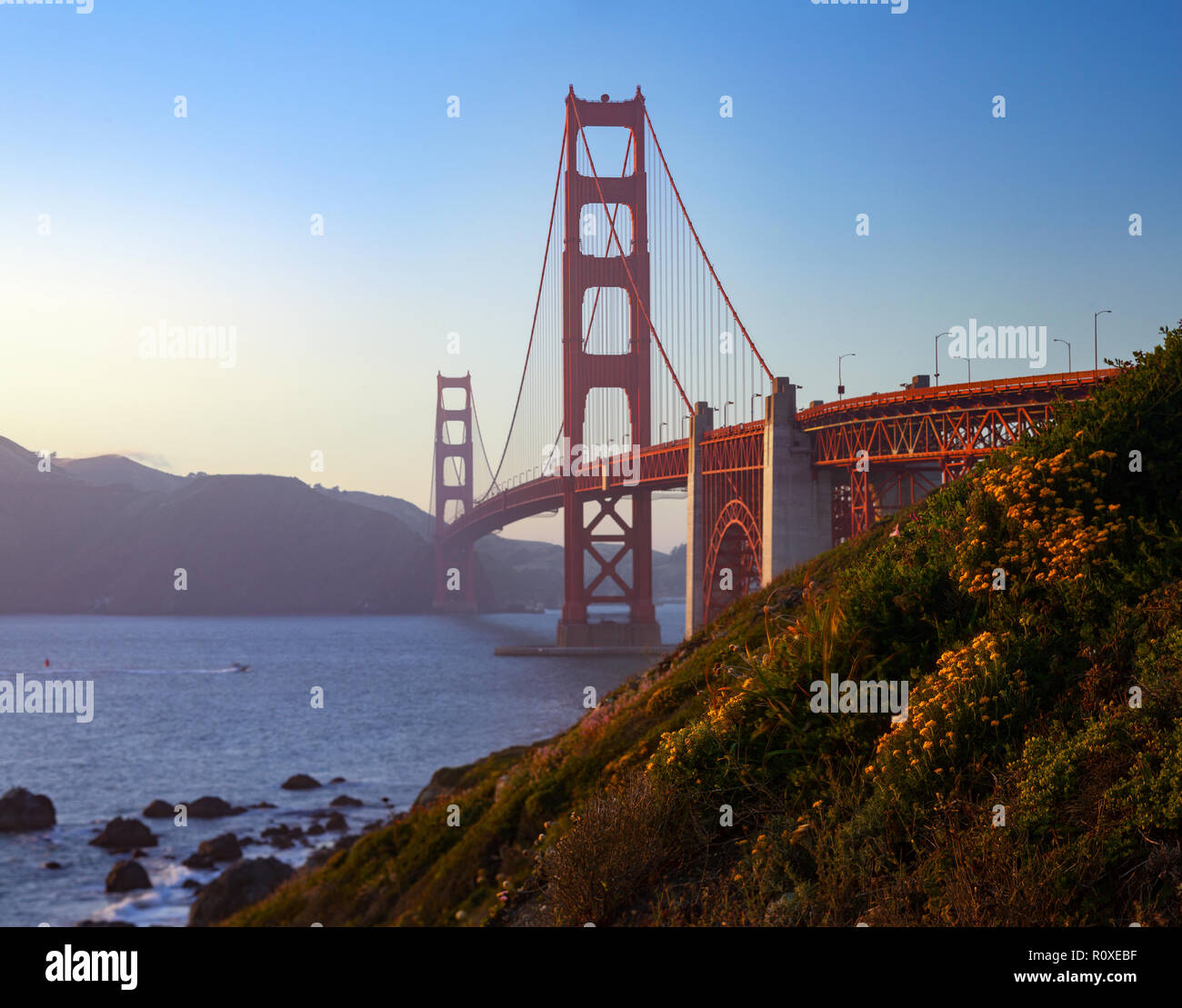 The Golden Gate Bridge Is A Popuar Tourist Destination In San