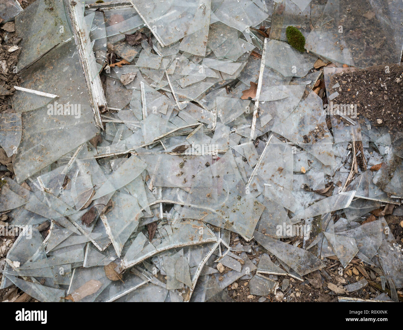 Broken glass floor hires stock photography and images Alamy