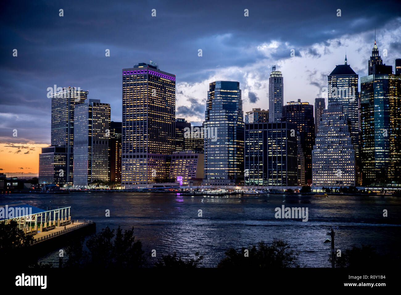 New York (Manhattan) Skyline from Brooklyn Stock Photo Alamy