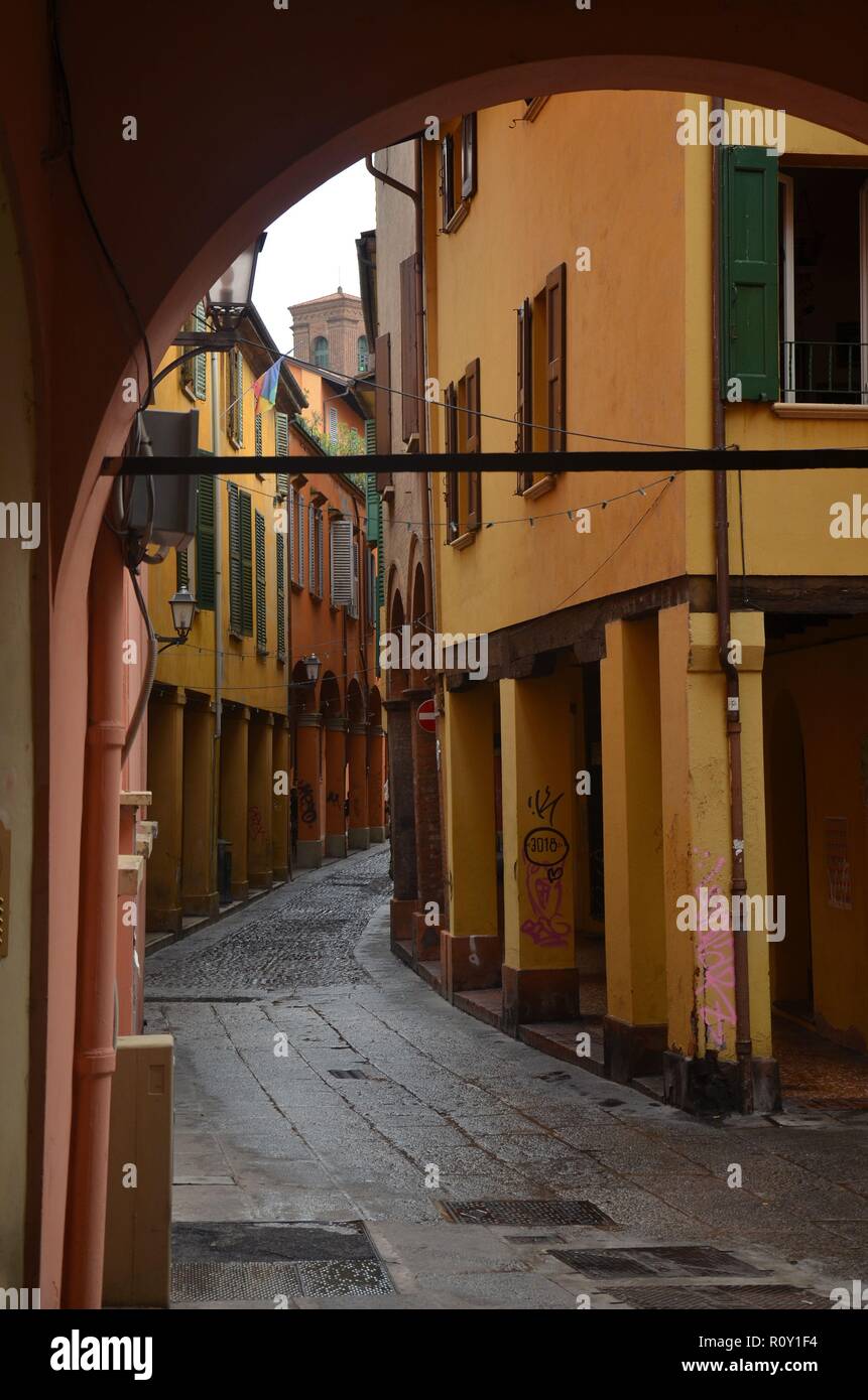 Bologna in der Provinz Emilia-Romagna, Italien: im einstigen jüdischen Ghetto Stock Photo