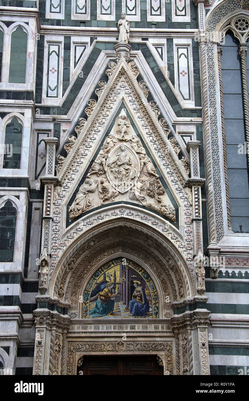 Almond Door of Florence Cathedral with a lunette showing the Assumption of the Virgin Stock Photo