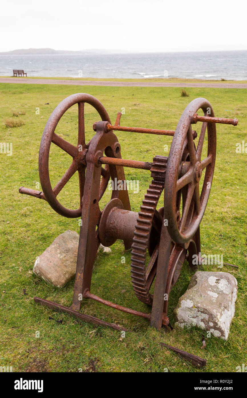 An old fishing boat winch by the caost near Achiltibuie, Assynt