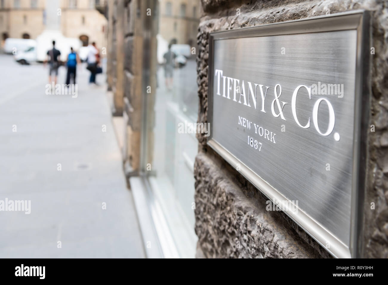Burberry store and Tiffany and Co luxury jewellery store in Via Tornabuoni,  Florence,Tuscany,Italy Stock Photo - Alamy