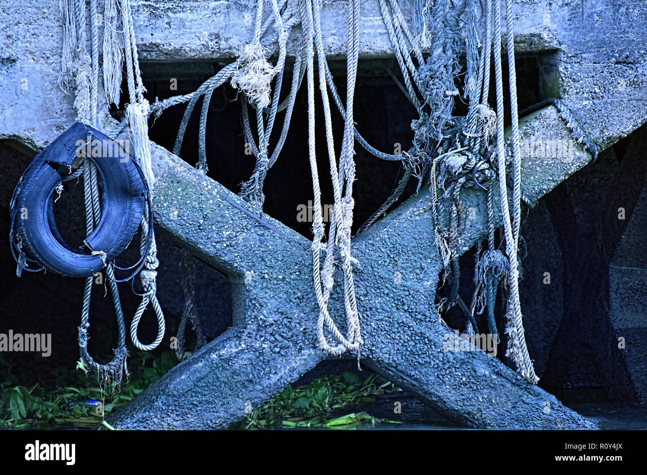 Ropes and Concrete and Rubber Stock Photo - Alamy