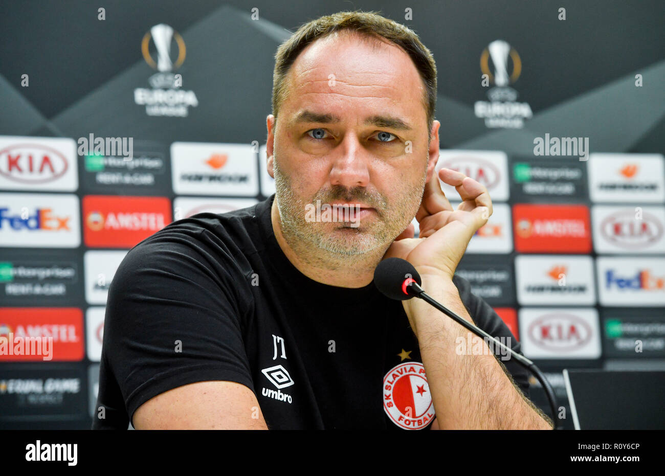 Prague, Czech Republic. 07th Nov, 2018. Coach of Slavia Praha Jindrich  Trpisovsky speaks during the press