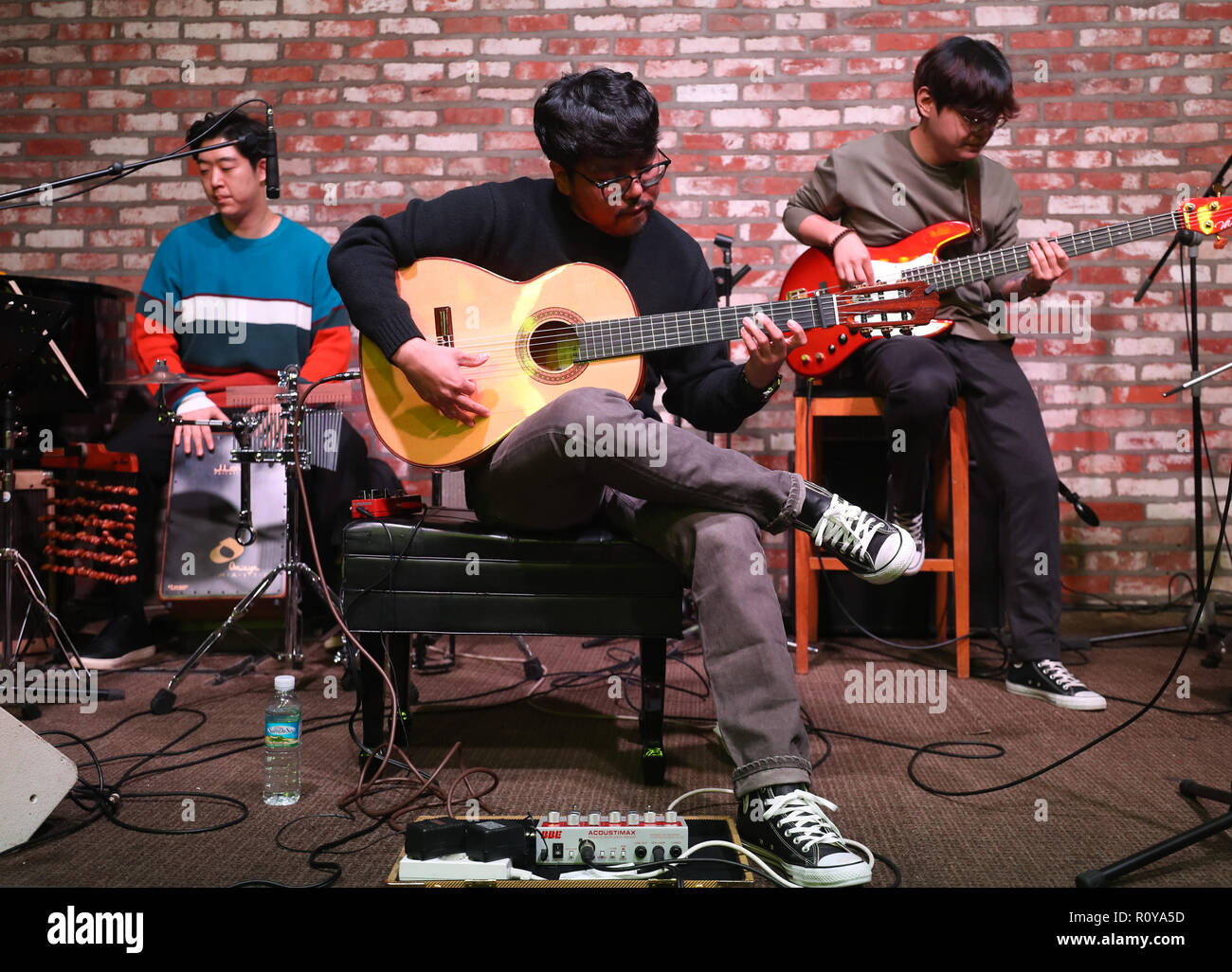 08th Nov, 2018. S. Korean guitarist Park Joowon South Korean guitarist