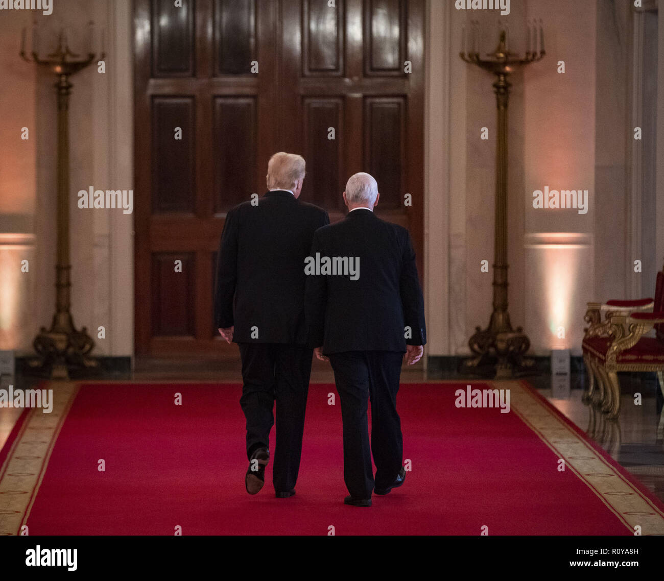 Washington, District of Columbia, USA. 7th Nov, 2018. United States President Donald J. Trump and US Vice President Mike Pence depart after a news conference in the East Room, on Wednesday, Nov. 7, 2018 at the White House in Washington, DC Credit: Al Drago/Pool via CNP Credit: Al Drago/CNP/ZUMA Wire/Alamy Live News Stock Photo
