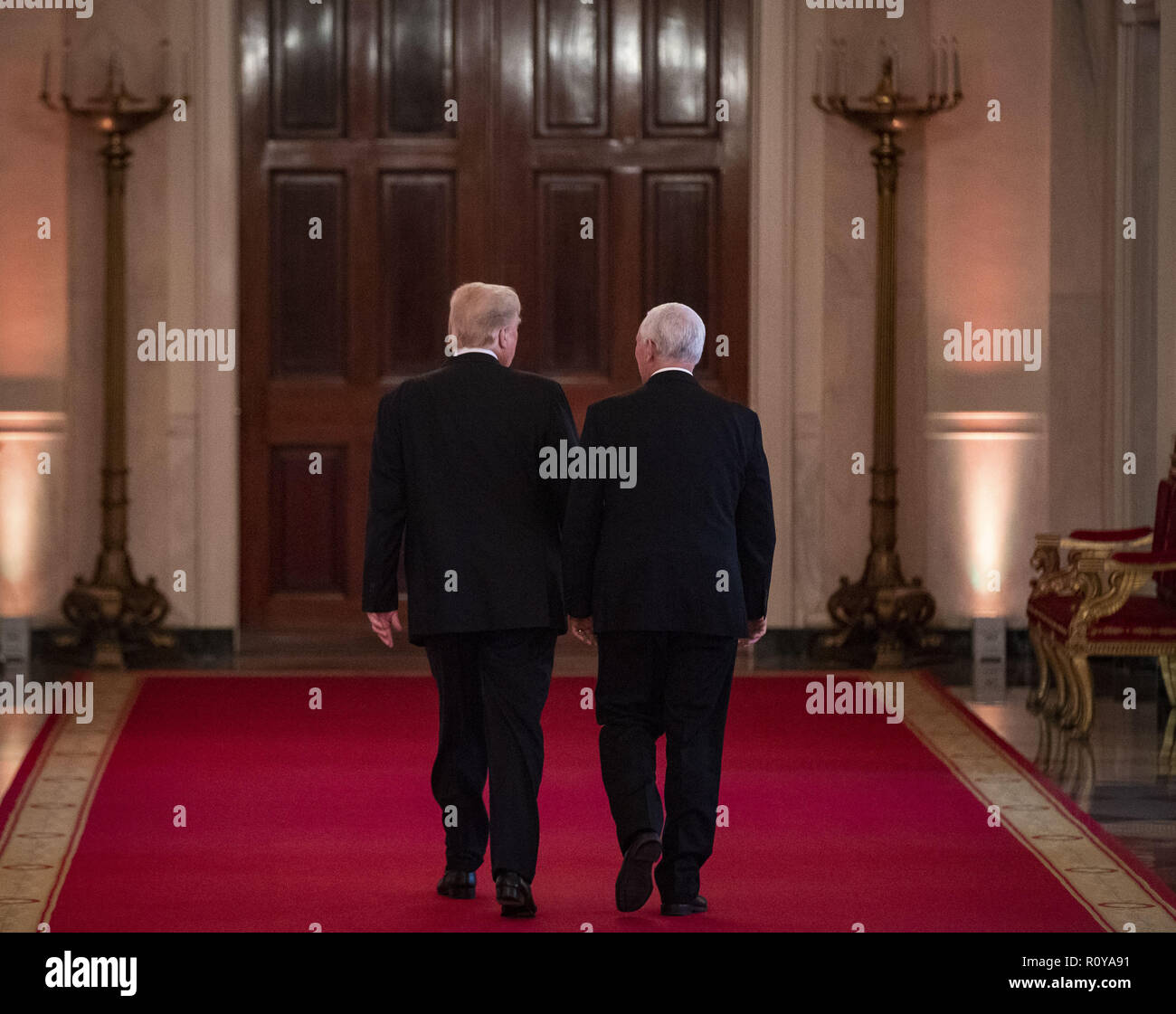 Washington, District of Columbia, USA. 7th Nov, 2018. United States President Donald J. Trump and US Vice President Mike Pence depart after a news conference in the East Room, on Wednesday, Nov. 7, 2018 at the White House in Washington, DC Credit: Al Drago/Pool via CNP Credit: Al Drago/CNP/ZUMA Wire/Alamy Live News Stock Photo