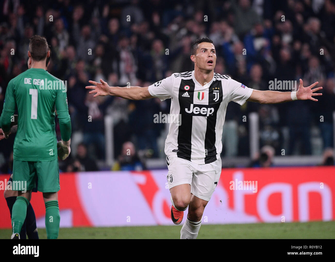 Rome, Italy. 7th Nov, 2018. Juventus's Cristiano Ronaldo celebrates scoring  during the UEFA Champions League Group H match between Juventus and  Manchester United in Turin, Italy, Nov. 7, 2018. Juventus lost 1-2.